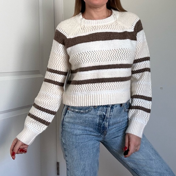 Open Knit Varigated Stripe Crew Neck Pullover Sweater - Picture 1 of 10